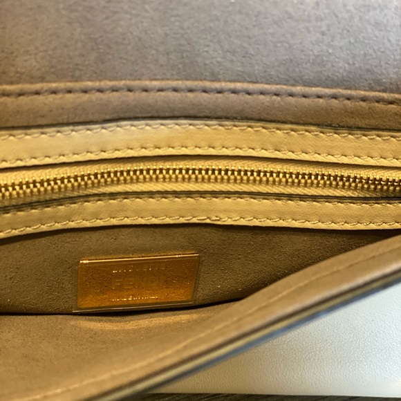 Fendi Vitello Grace FF 1974 Baguette Camelia - Picture 2 of 6